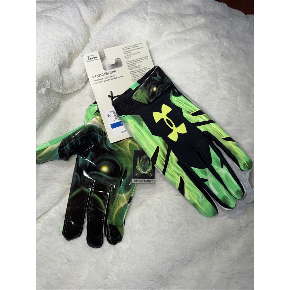 Under Armour UA F8 Skull Limited Edition Football Gloves Grip Men's X-Large - Picture 1 of 3